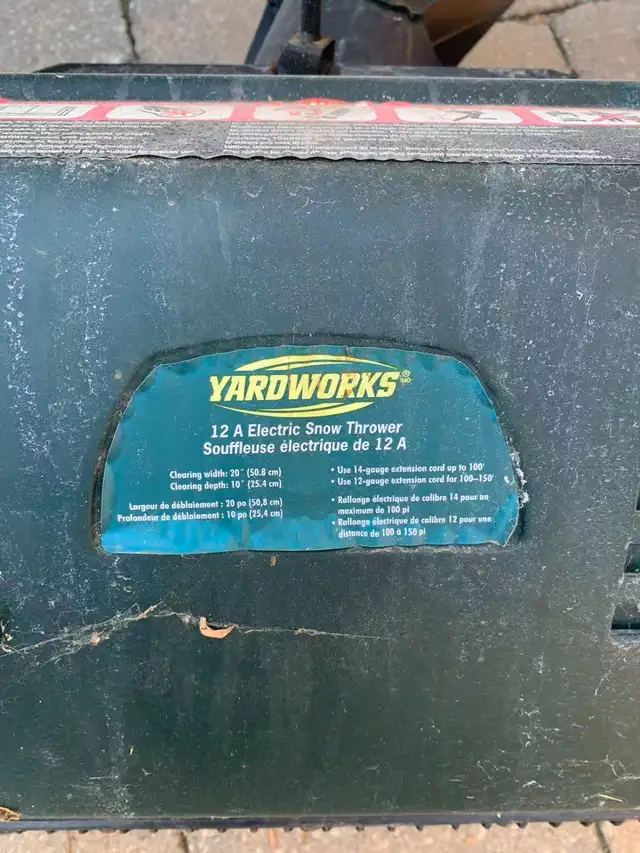 Electric snowblower in Snowblowers in City of Toronto - Image 4