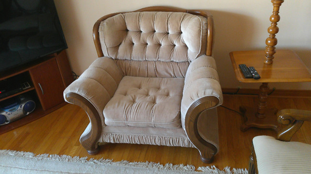 Couch Sofa Set Vintage in Couches & Futons in Mississauga / Peel Region - Image 3