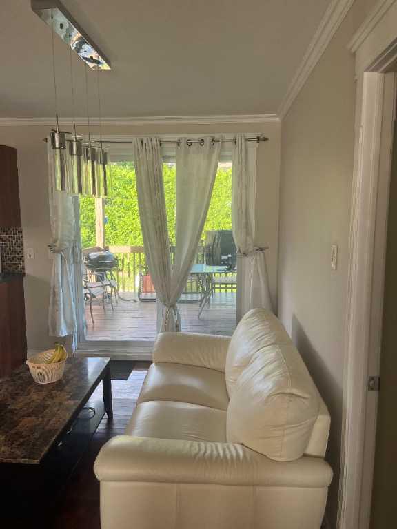 Grande Chambre meublée À LOUER 'immédiat 700$/m Charlesbourg, Qc — photo 3