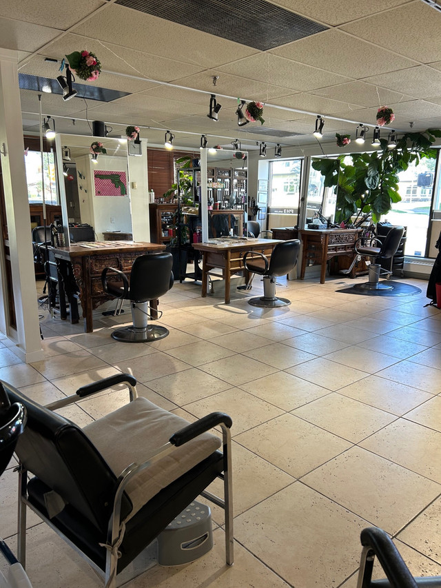 Chair rental/Sub lease in Hair Stylist & Salon in Calgary