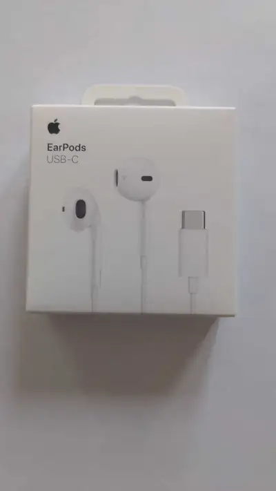 Apple EarPods USB-C, View more