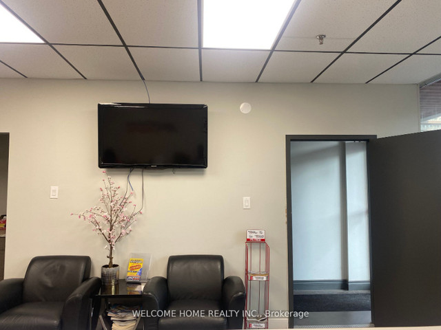 Office Space for Rent in Commercial & Office Space for Rent in Markham / York Region - Image 2