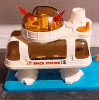 Vintage Playmobil space station