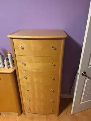 Commode et table de chevet in Dressers & Wardrobes in Thetford Mines - Image 2