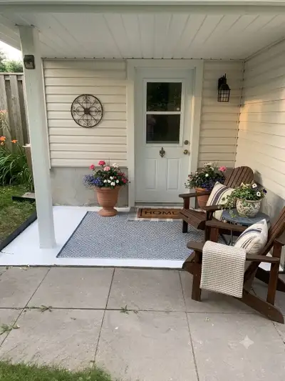 One bedroom walkout basement apartment available immediately in South Ajax. Bright and freshly paint...
