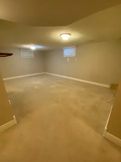 2 Bedrooms 1 Bathroom Shared Laundry Largre/Spacious Backyard 2 Parking Spots on the Driveway Availa...