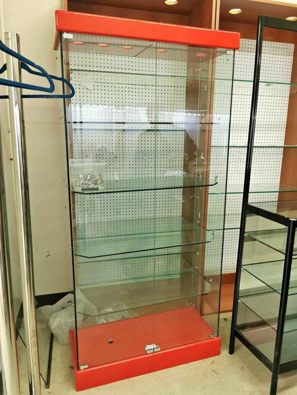 Display Cabinet in Hutches & Display Cabinets in City of Toronto - Image 2