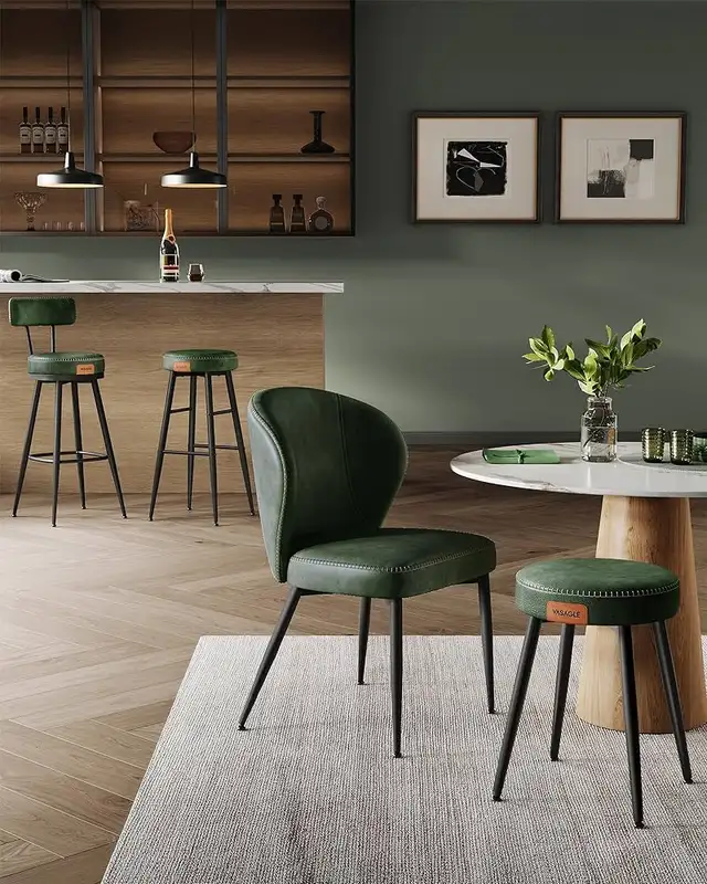 Beautiful 360 swivel bar stool with back support in Chairs & Recliners in Markham / York Region - Image 4