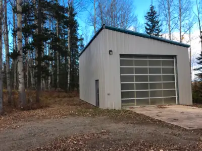 REDUCED! Secure insulated storage, man cave, she shed, private weekend hide away, future home? Locat...