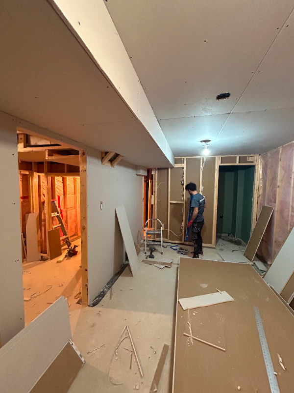 Professional Construction Services – Stucco, Drywall, and more in Drywall & Stucco Removal in Mississauga / Peel Region - Image 4