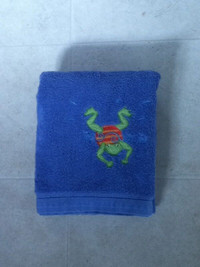 Kids Bath Towel with Frog Picture