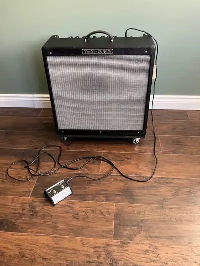 Fender Hot Rod Deville 4x10, View more