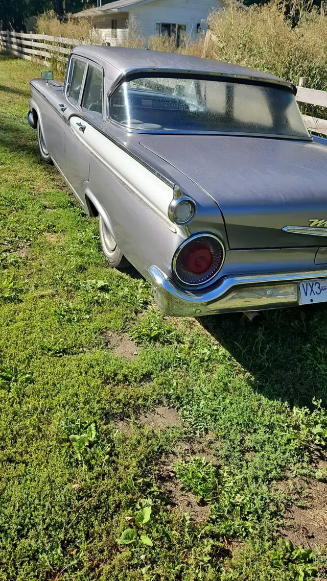 1959 mercury meteor in Classic Cars in Vernon - Image 4