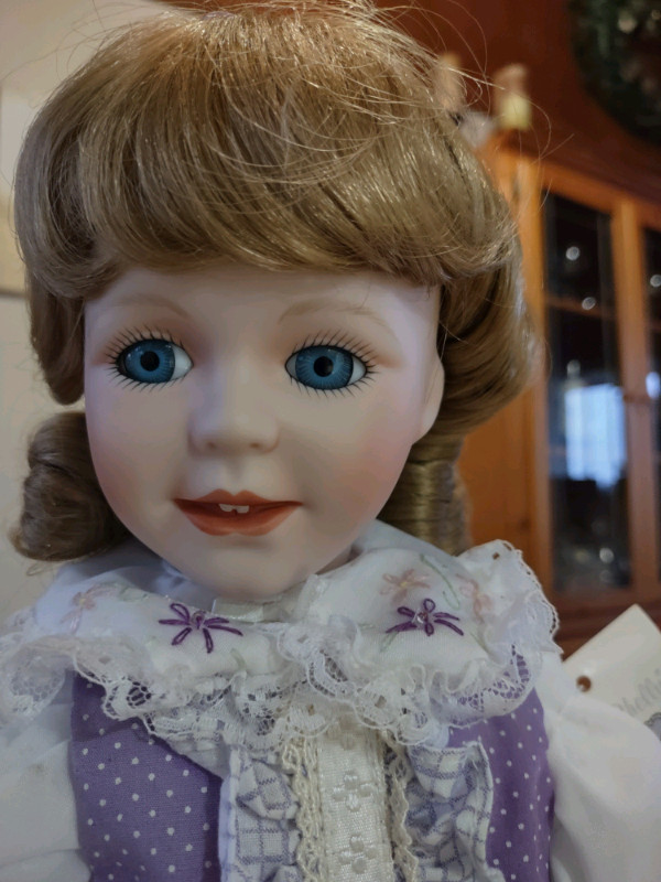"Shelly" doll by Cindy McClure in Arts & Collectibles in London - Image 3