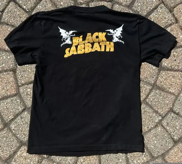Single Stitched Black Sabbath T Shirt Sz M in Men's in Windsor Region - Image 7