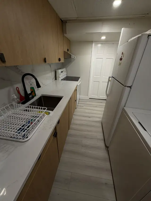 Basement in Long Term Rentals in Ottawa - Image 5