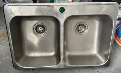 Lavabo de cuisine/ Kitchen Sink, View more
