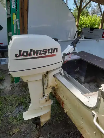 2004 Johnson 8 hp 2 stroke good condition low hours. Very light. Comes with gas tank and hose. No tr...