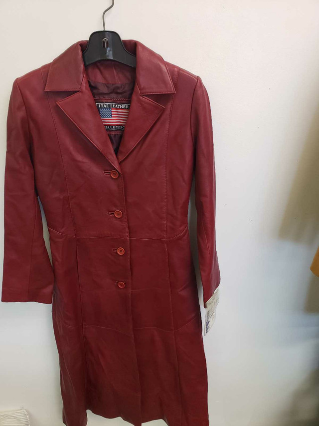 Leather jacket  in Women's - Other in Oshawa / Durham Region - Image 2