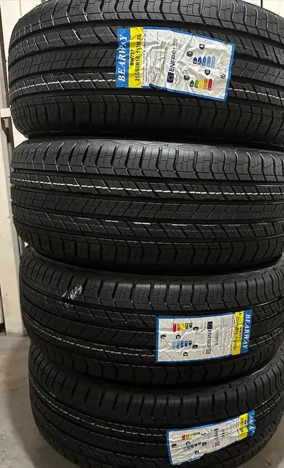 255/60/18 *** Brand New, Unused set of all season tires*** 255 60 R18 (A/S) Bearway All season BW777...