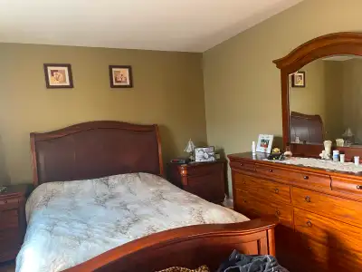 4 1/2 upper duplex , furnished, 1250$
