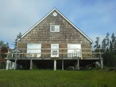 Beautiful views from your large spacious cabin, Off grid but you would never know it with solar pane...
