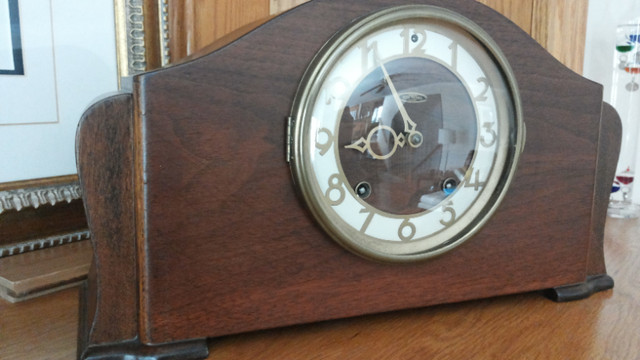 Seth Thomas Bellevue model clock in Arts & Collectibles in Sarnia - Image 2