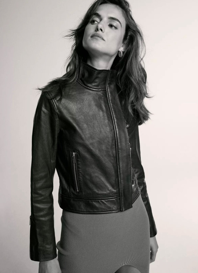 Aritzia Babaton Leather Jacket (Jagger Leather Moto) in Women's - Tops & Outerwear in Calgary - Image 4