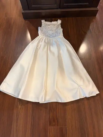 Lida Ivory First Communion or Flower Girl Dress (Size 8), View more