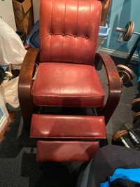Ox Blood RED LEATHER RECLINER NEW