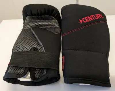 - Century FloMotion Boxing Sparring Training MMA Martial Arts Gloves Mitts - L/XL. Black and red col...