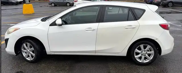 Mazda 3 2011527572009454161921