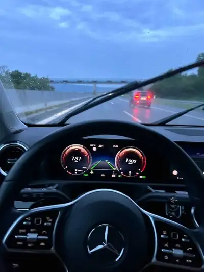 Private ride from Windsor to Toronto Airport, View more