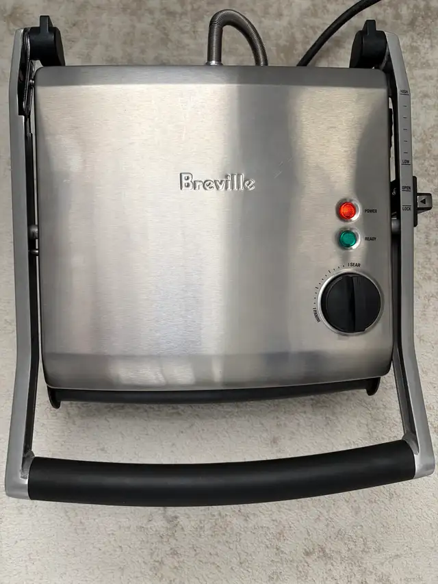 Breville the Panini Grill BGR200XL in Microwaves & Cookers in Oakville / Halton Region - Image 4