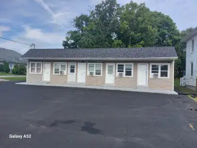Motel rooms available. Included Wi-Fi, Fridge, Microwave, No bed or any furniture included. Located...