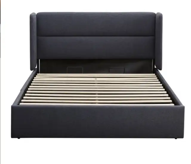 Lit neuf avec un grand arrangement - lit dans son emballage/box in Beds & Mattresses in City of Montréal - Image 2