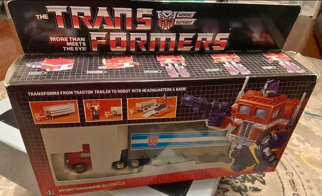 Transformers g1 Optimus Prime Reissue  in Toys & Games in City of Toronto - Image 2