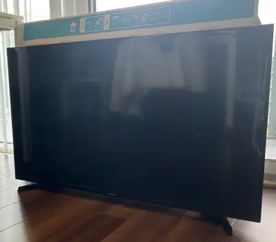 Samsung 40 inch FHD TV (Model: UN40N5200AFXZC), View more