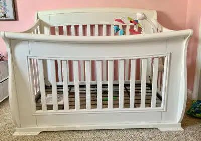 White crib, View more