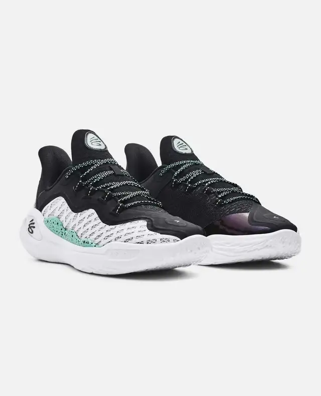 Under Armour Basketball Shoes Curry 11 White 6.5y in Kids & Youth in Oakville / Halton Region - Image 5