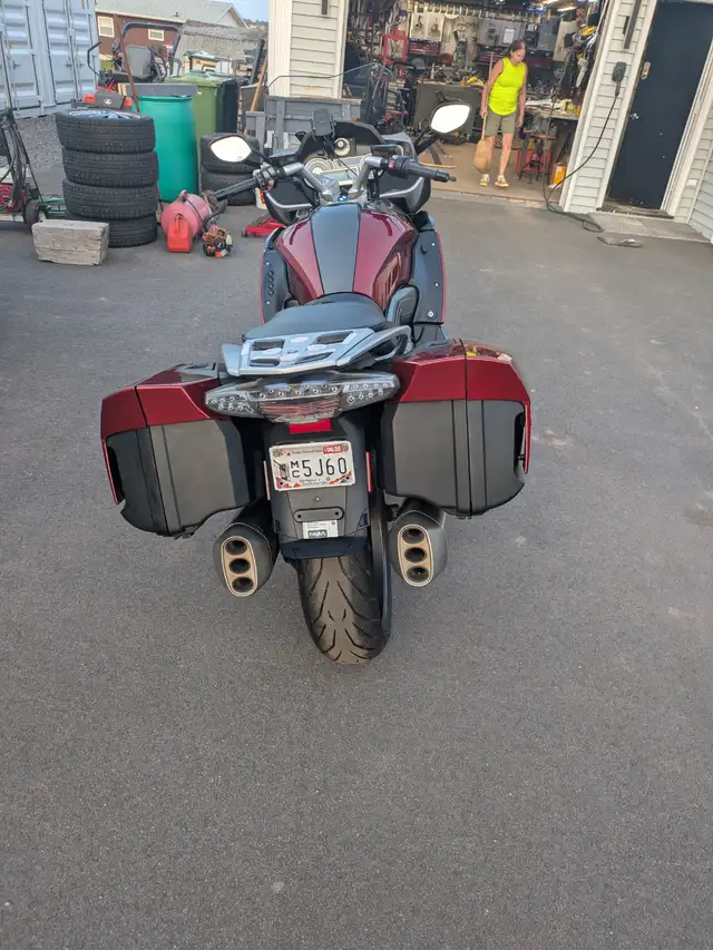 BWM K1600 GT in Touring in Charlottetown - Image 9