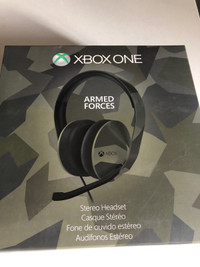 xbox one stereo headset -brand new never used!