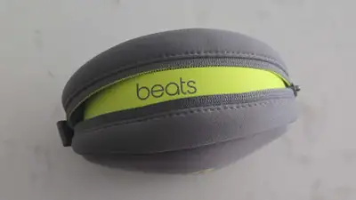 Beats - Solo2 Wireless Headphones, Active Collection -Yellow, View more
