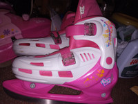 BARBIE ICE SKATES