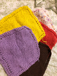 Knitted dishcloths