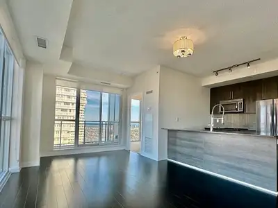 short term rental master room