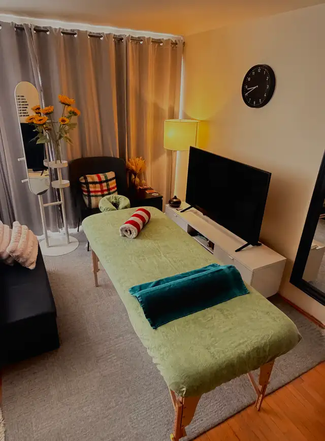 Certified M4M – Massage Therapy Downtown Vancouver in Massage Services in Vancouver - Image 3
