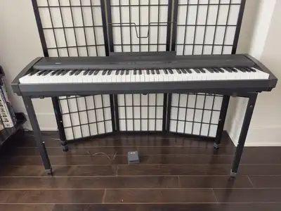 Korg SP 300 Digital Keyboard, View more