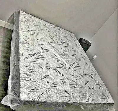 matelas Queen size, View more
