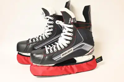 Skate Bauer Vapor Dynamic Speed X300 Hockey Skate Senior size 12US 48EU like New. Please see picture...